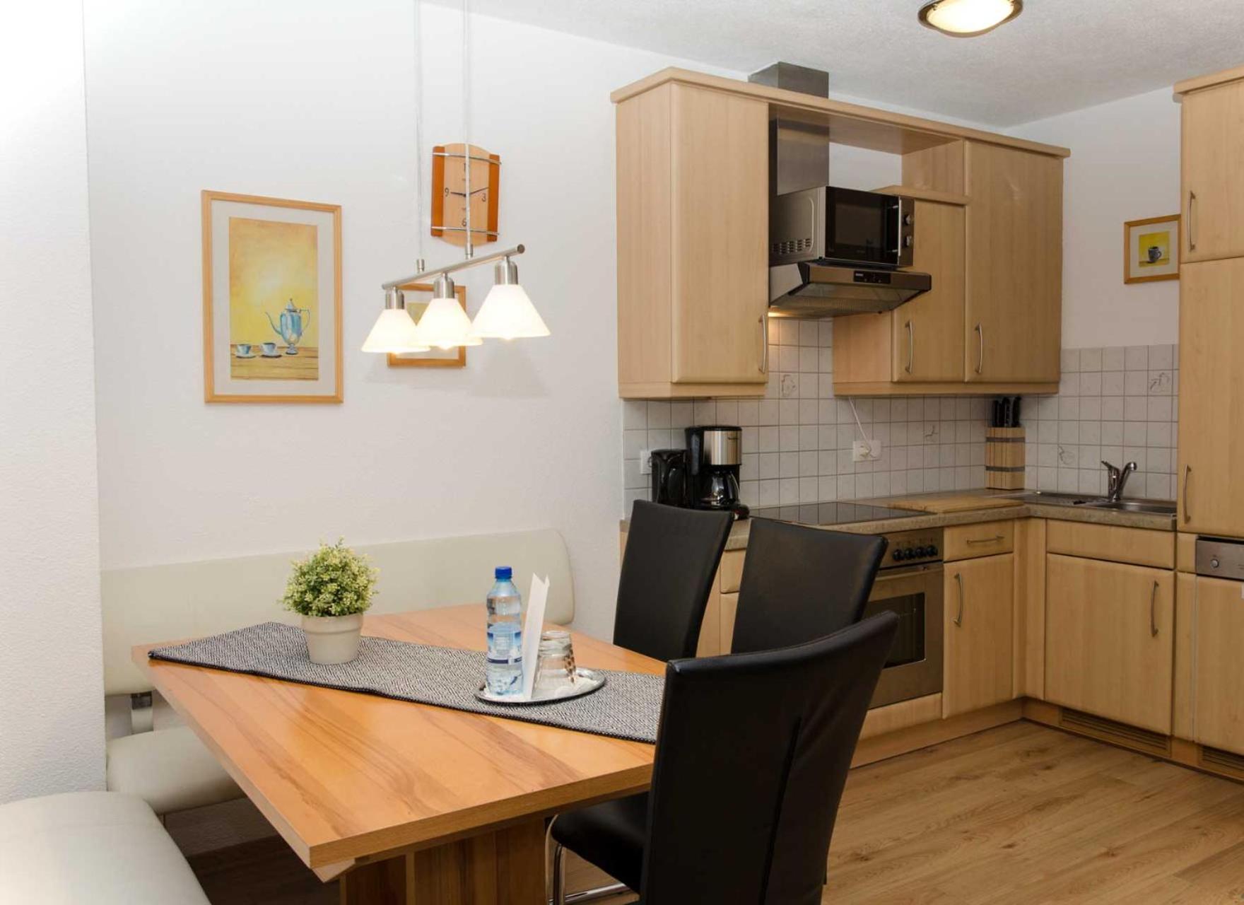 Haus Alpin Apartments Петной ам Арлберг Екстериор снимка