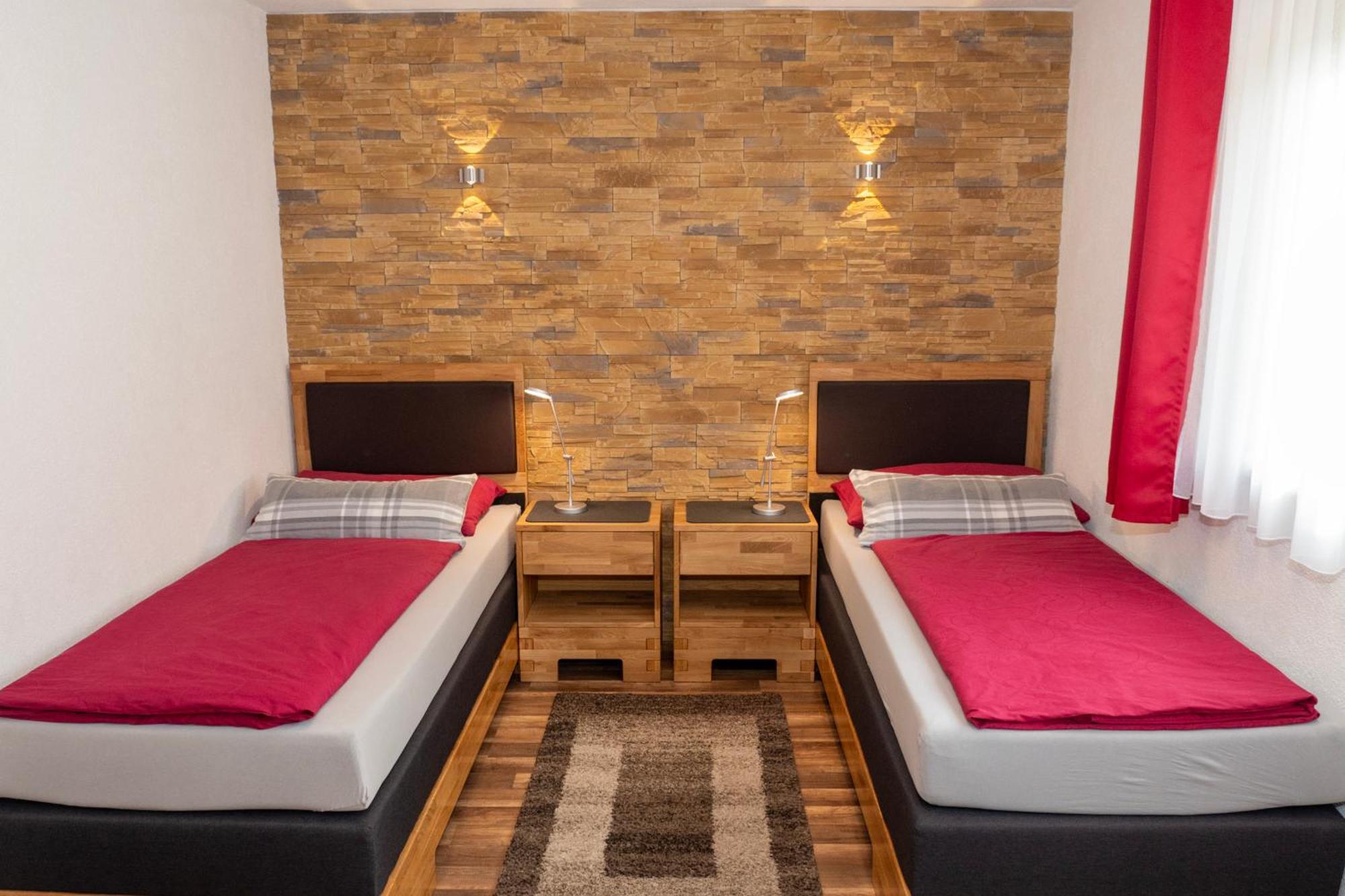 Haus Alpin Apartments Петной ам Арлберг Екстериор снимка