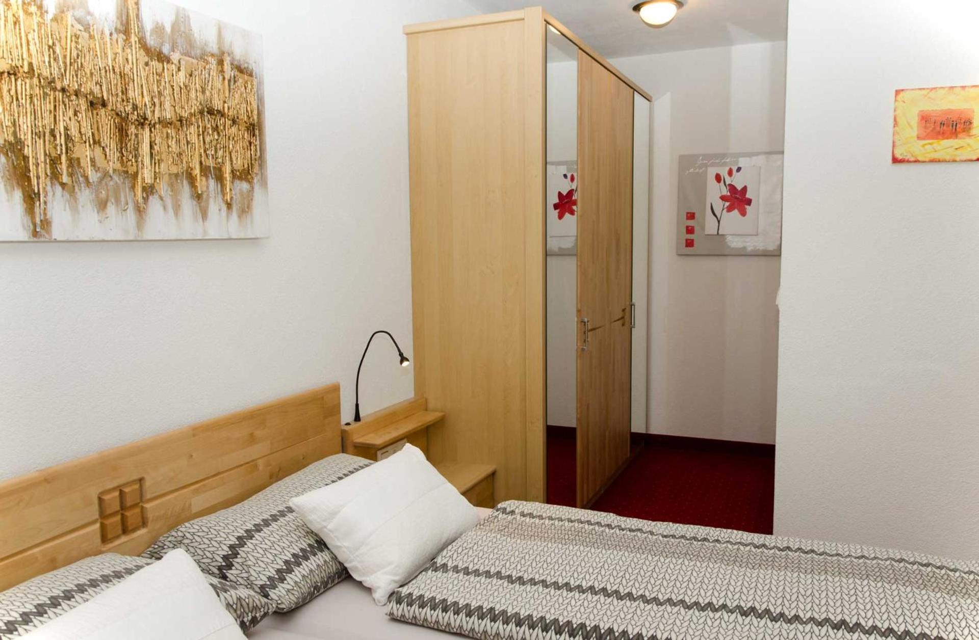 Haus Alpin Apartments Петной ам Арлберг Екстериор снимка