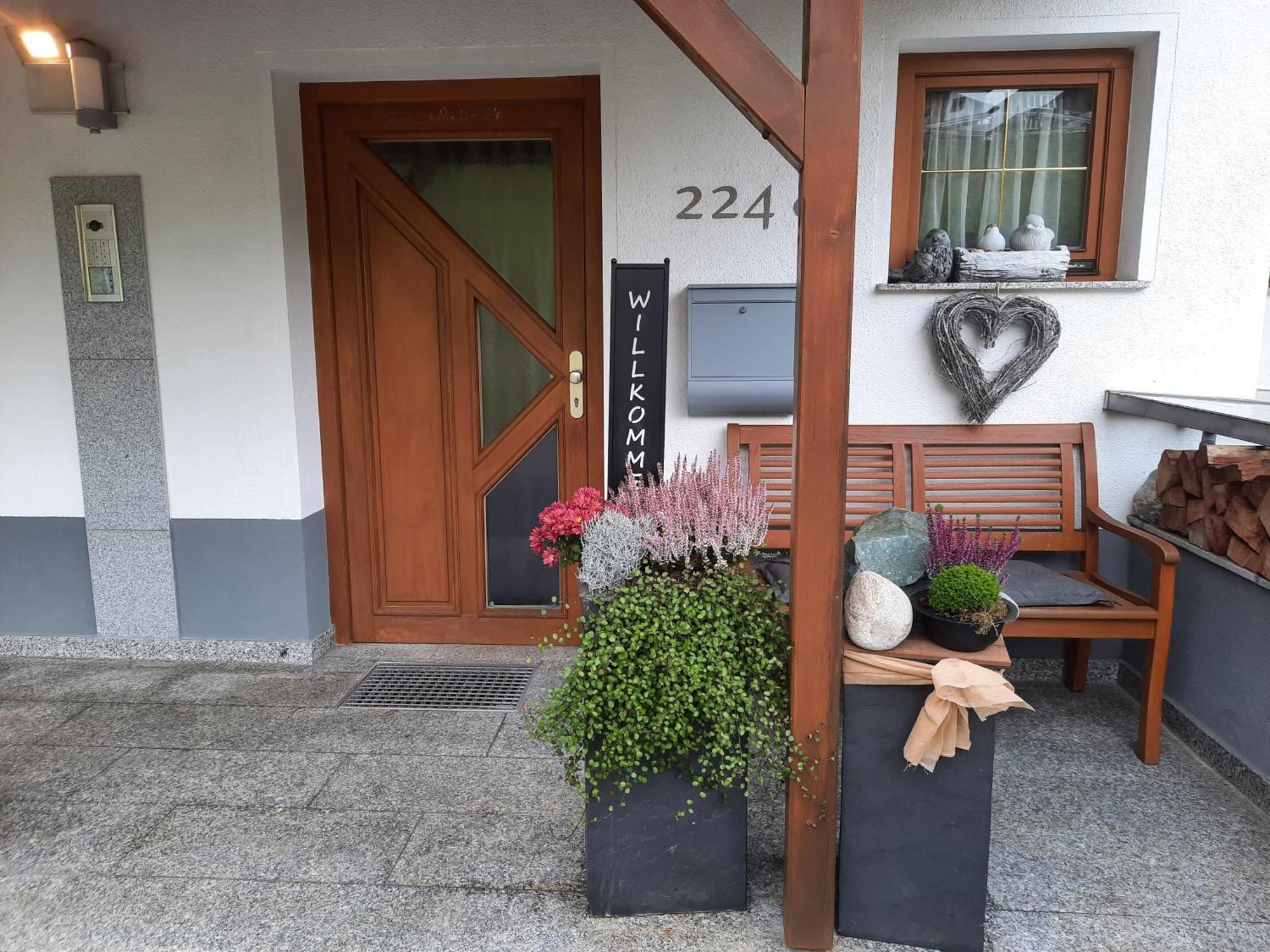 Haus Alpin Apartments Петной ам Арлберг Екстериор снимка
